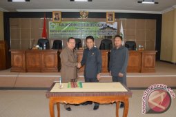 PARIPURNA DPRD BALANGAN