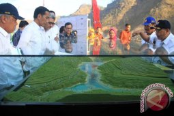 Jokowi Tinjau Pembangunan Bendungan Trenggalek