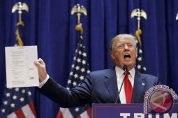 Bos Fox News menuntut Donald Trump minta maaf