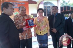 Wali Kota Harapkan Warga BNKP Ikut Berantas Narkoba.