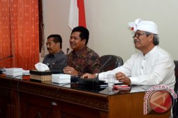 Wagub Gelar Rapat Terkait Polemik UU Nomor 23 Tahun 2014