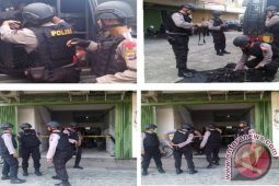Kapolda Semangati Personel Brimob Batal Ke Poso