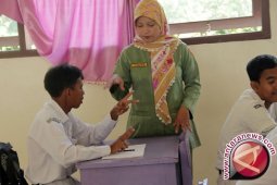 Pemprov Jambi berencana pangkas jumlah guru honorer