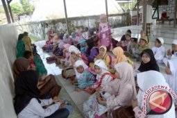 Kemenag Tidak Akan Negerikan Pesantren