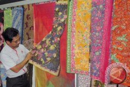 Semen Indonesia Bantu Promosikan Produk Ratusan UMKM