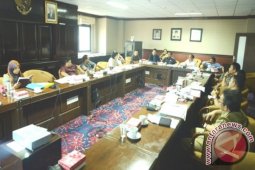 DPRD Kaltim Rumuskan Regulasi Kemudahan Investasi