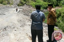 Aceh Tengah 2015 Aspal Puluhan Kilometer Jalan