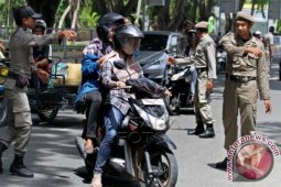 Puluhan Remaja Terjaring Razia Operasi Busana Islami