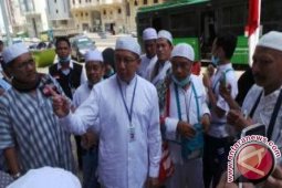 Petugas haji disiagakan pada setiap persimpangan Mina