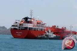 Pertamina : Tanker BMM masih bisa lewat sungai