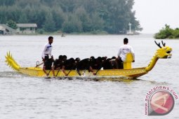 Dayung-dragon Boat Samosir Fantastis Di Thailand