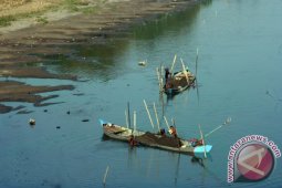 Penambang Pasir Tradisional