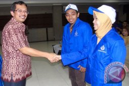 1.145 Mahasiswa Baru Stikom Bali Kuliah Perdana