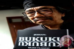 50 Tahun Mata Hitam Jeihan Sukmantoro Dipamerkan