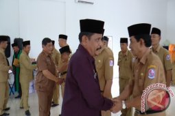 19 Pejabat Eselon IV di Lingkungan Dispenda Dilantik