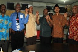 Ustadz Ali Mochtar yakin salat Idul Adha di Tolikara aman