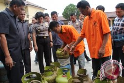 Polres Asahan Ungkap Pengoplos Elpiji Subsidi
