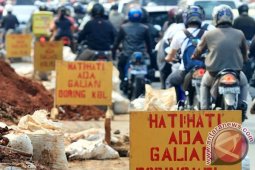 Pemkot Bekasi Mulai Benahi Jaringan Listrik