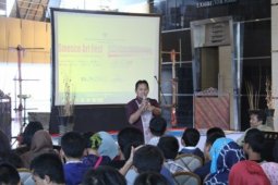 LLP-KUKM  Dorong Anak Muda Cinta Produk Lokal