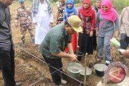 Peletakan Batu Pertama Pembangunan SMAN-1 Ranto Baek