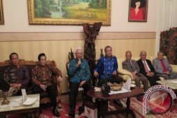 November Groundbreaking Pembangunan Rel Kereta Api