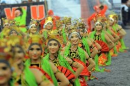 Gandrung Sewu di Pantai Boom