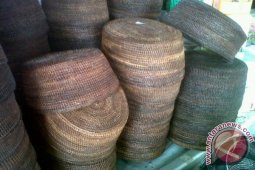 Disbudpar Babel Bina Pelaku Kerajinan Khas Daerah