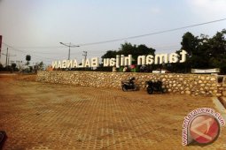 Pemkab Anggarkan 500 Juta Lebih Menambah Fasilitas Taman