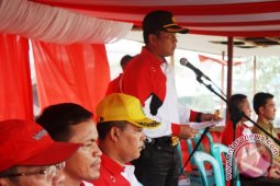 PERINGATAN HUT TNI