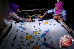 Rawat batik, ganti kapur barus dengan merica
