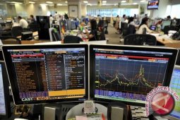 Pelaku pasar berharap paket kebijakan ekonomi jilid 2 jaga rupiah