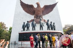 Presiden undang pengangkat jenazah pahlawan revolusi ke Istana