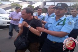 Pamdal DPR ciduk fotgrafer yang peras anggota DPR