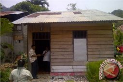 BMCK Pilih Kasih Salurkan Rumah Dhuafa