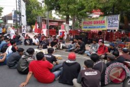 Peringati Meninggalnya Salim