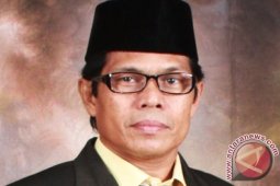 Anggota F-Golkar Ajak Warga Lestarikan Budaya Gotong Royong