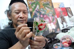Seni Melukis Kaca