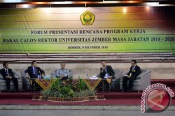 Tiga Bakal Calon Rektor Unej Beradu Program Kerja