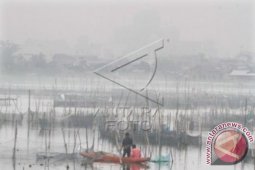 Nelayan Tidak Tahu Arah Pulang Akibat Asap