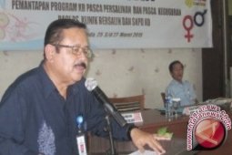 Penyuluh KB Tinggal 320 Orang