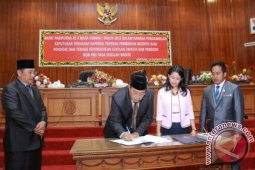 DPRD-Pemkot Bontang Sahkan Perda Insentif Tenaga Pendidik
