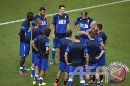 Italia Depak Polandia