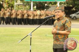 Bupati Luncurkan "Banyuwangi Bahagia" di Apel Terakhir
