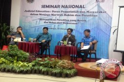 Komisi Yudisial Ajak Masyarakat Hormati Peradilan