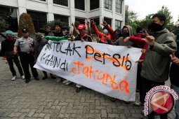 Tolak Penyelenggaraan Final Piala Presiden