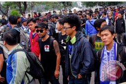 Viking Bekasi Berangkatkan 160 Bus Ke Jakarta