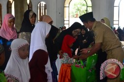 Azzahra Bantu Anak Yatim Desa Bluru