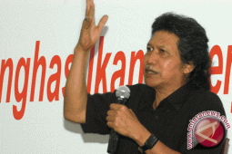 Cak Nun: Ada Penyempitan Makna Ajaran Islam