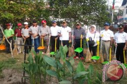 Adaro Wants to Build an Independent Community Through CSR