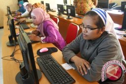 Kemdikbud Nyatakan UKG Aangkat Derajat Guru